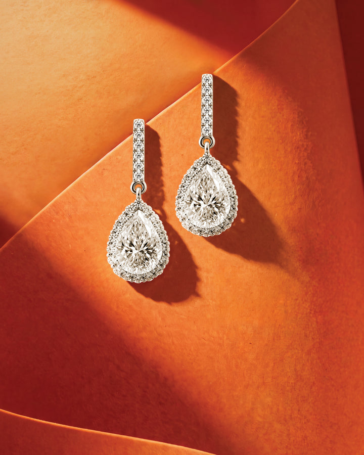 SIMPLE Pear-shaped Drop Earrings