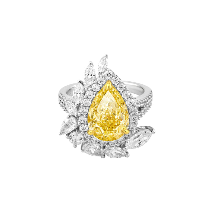 CASA REAL Imperial Statement Ring
