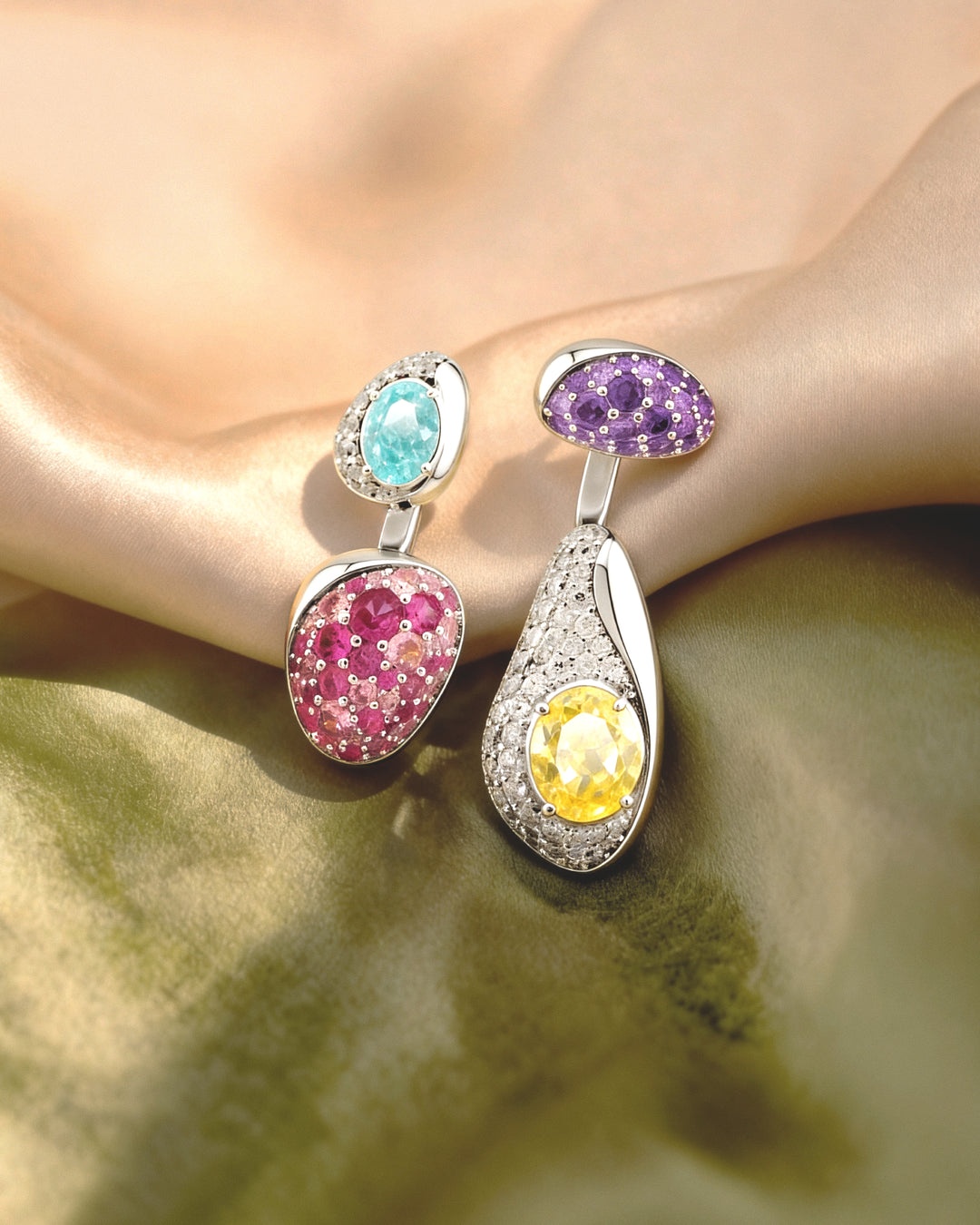 SIERRA Pavé Contour Convertible Stud Earrings with Drop Pendants - ARTĒ Madrid